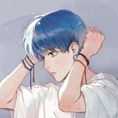16岁男孩谎称成年花499元文大花臂